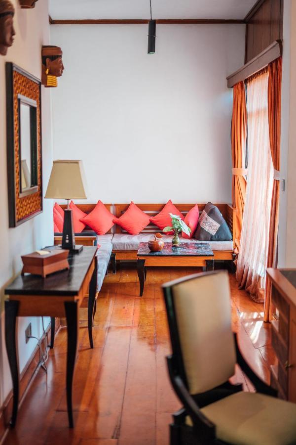 Aureum Palace Hotel & Resort Inle Nyaung Shwe Bagian luar foto