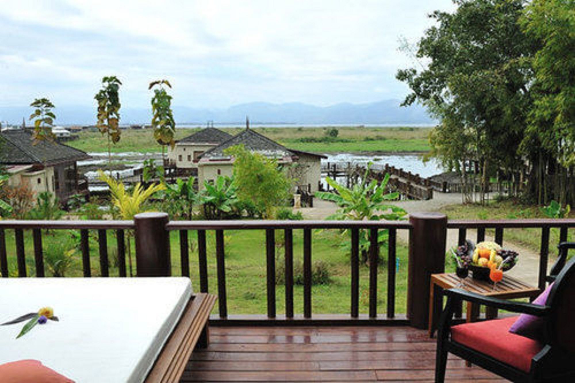 Aureum Palace Hotel & Resort Inle Nyaung Shwe Bagian luar foto